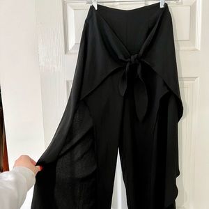 Wide leg tie front pants